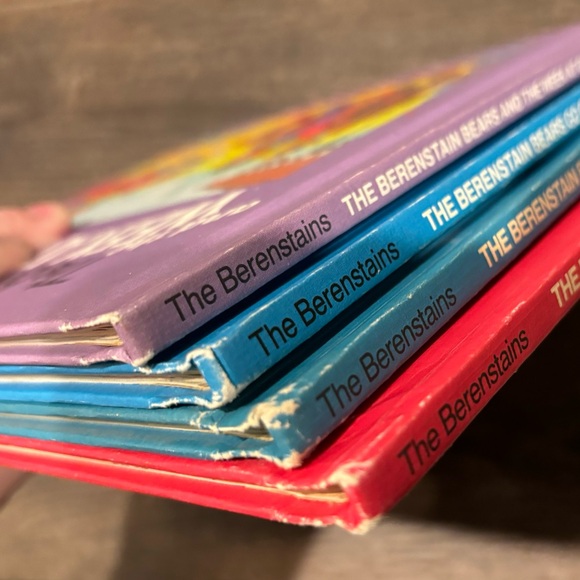 Berenstain Bears Grolier Hardcovers - Picture 3 of 3